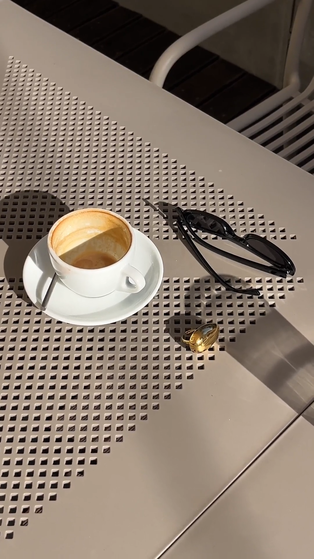 The Art of the Espresso Pause: Making Small Coffee Moments Matter